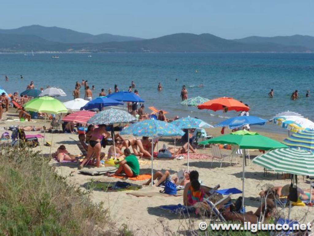 mare_spiaggia_estate_follonica