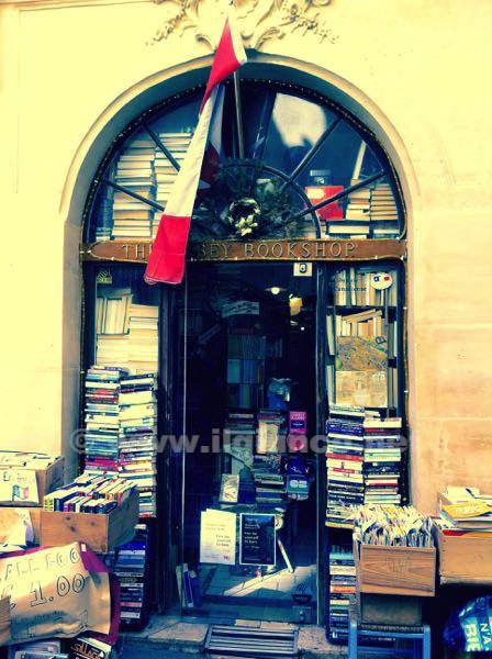 3 Abbey bookshop