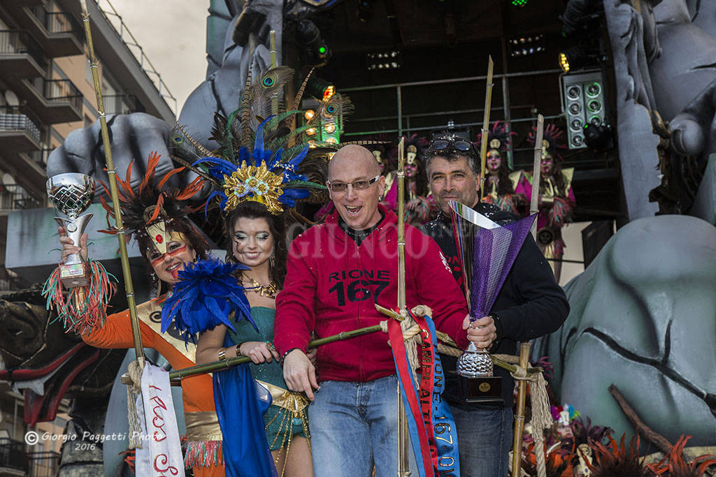 Carnevale Follonica terza sfilata e vincitore 2016