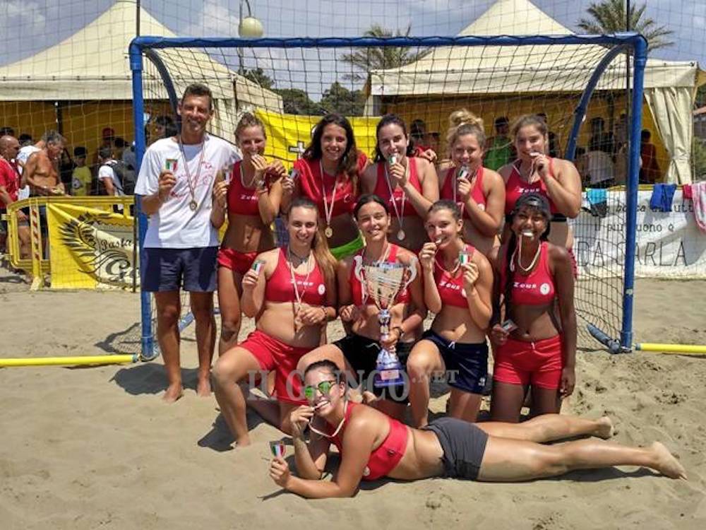 Beach handball femminiale