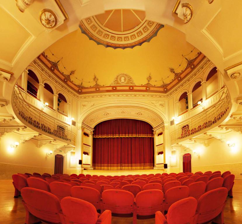 Teatro Castagnoli (interno)