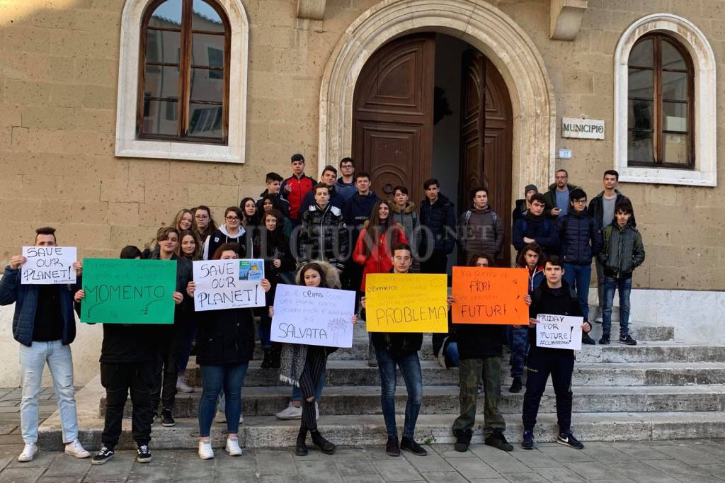 Manifestazione per il clima a Pitigliano