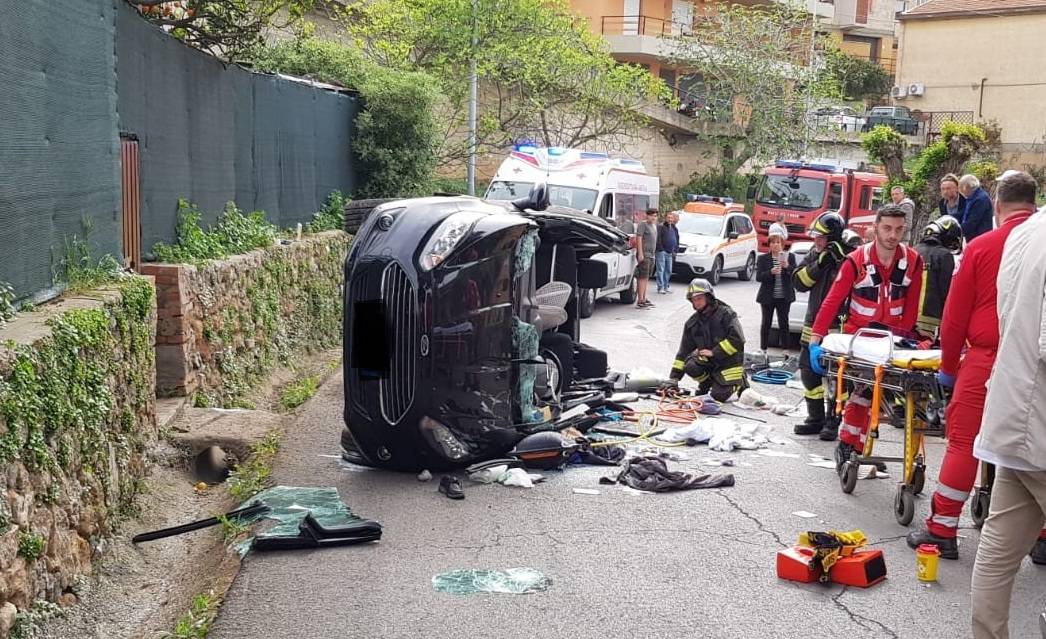 incidente stradale monte argentario 21 aprile 2019