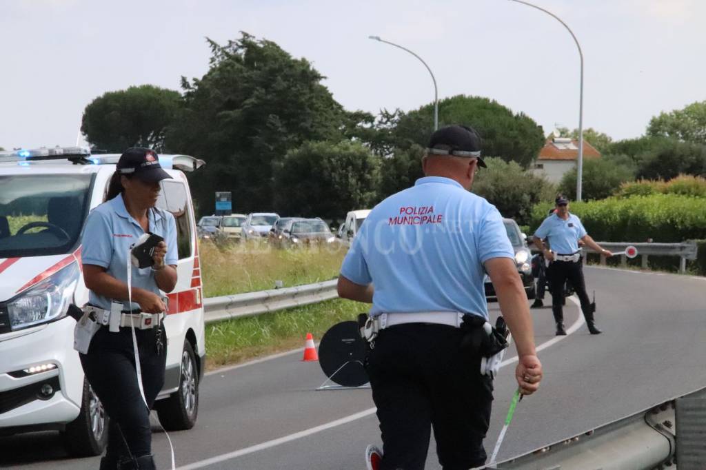 incidente auto scooter 2019 Polizia municipale