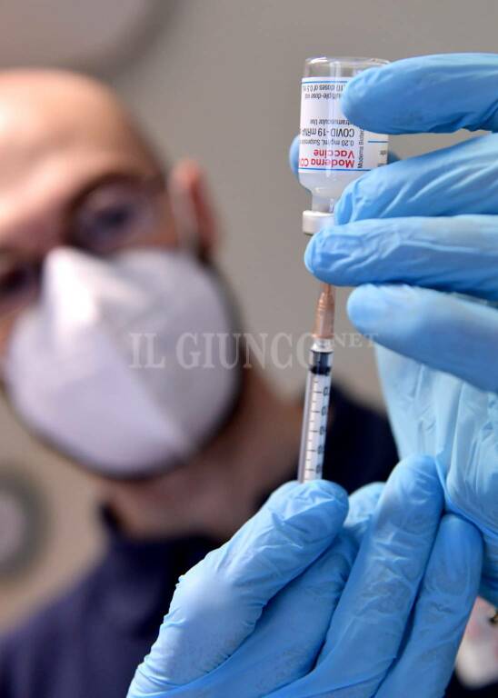 Vaccino anti Covid al personale 118